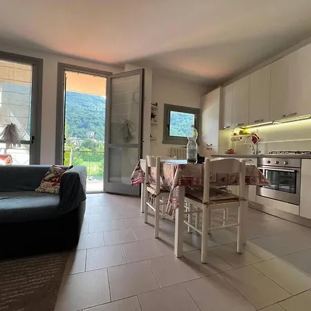 Introbio-Lecco La Casa Di Lucy Vista Montagna Apartamento Exterior foto