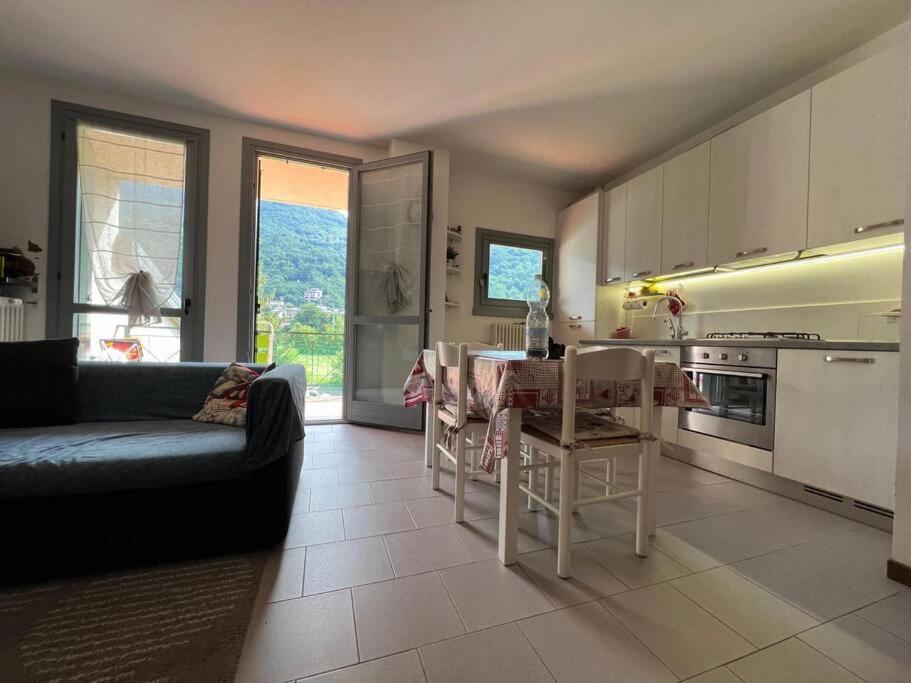 Introbio-lecco La Casa Di Lucy Vista Montagna Apartment *